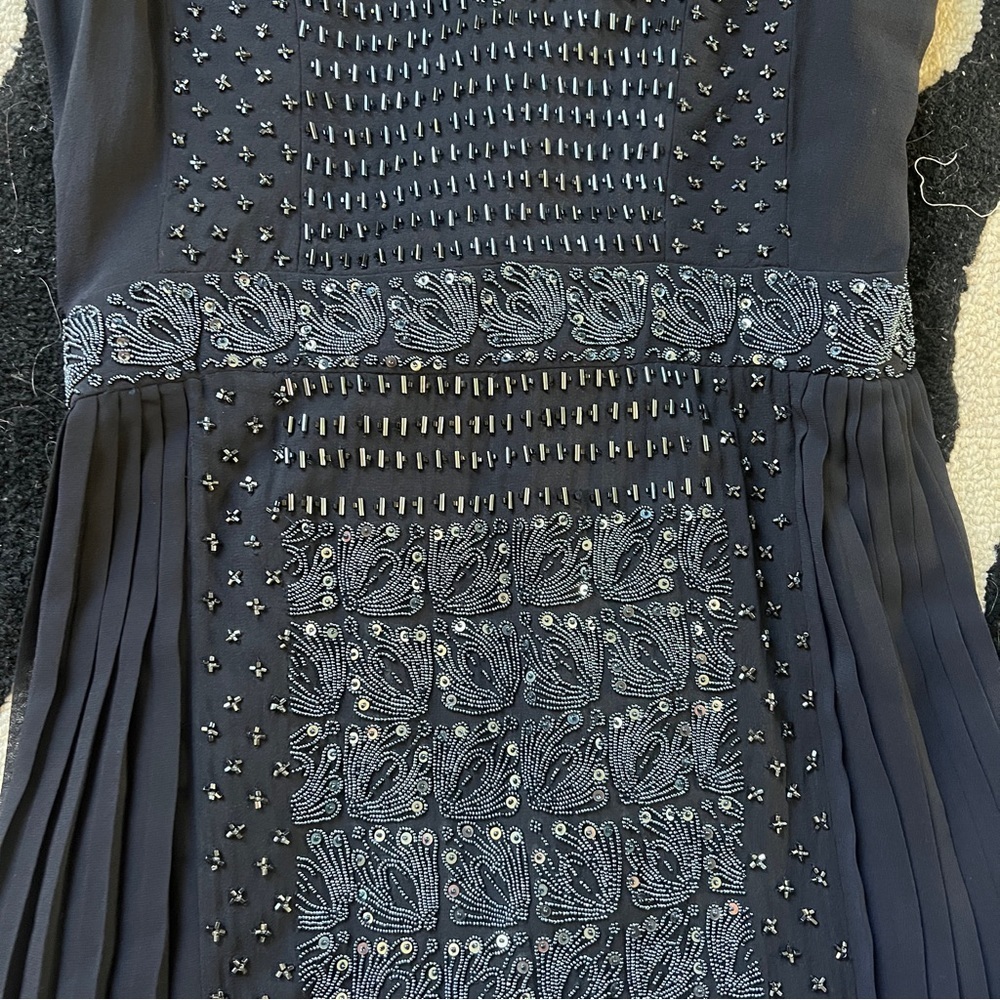 Tory Burch Silk Beaded Sequin Luxe Pleated Cocktail Dress in Navy Size 4 - Picture 15 of 16